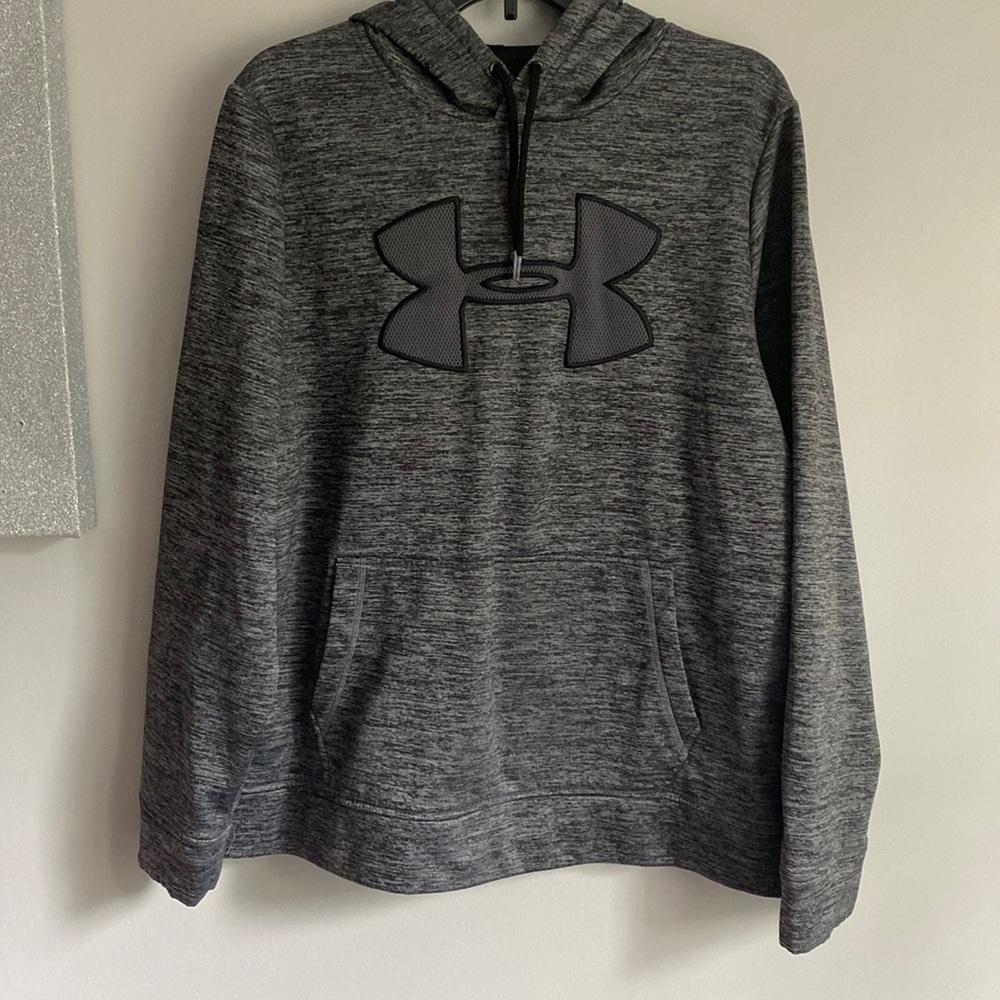 Women’s Under Armour Sweatshirt